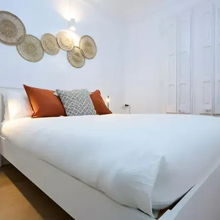 Piso En Carrer De Sardenya - Sagrada Familia Apartment Barcelona